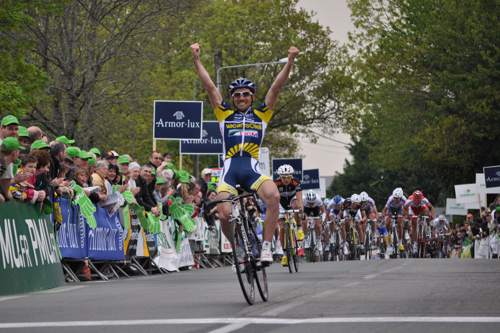 Le Cadeau D Anniversaire De Romain Feillu Actualite Velo Pros Le Cadeau D Anniversaire De Romain Feillu Actualite Velo Pros