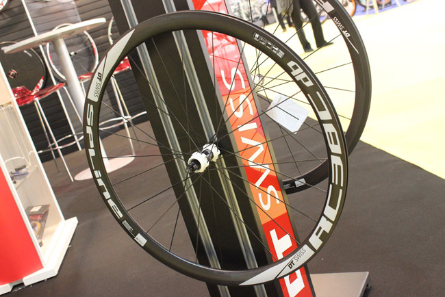 dt swiss rc 38 c spline carbon clincher