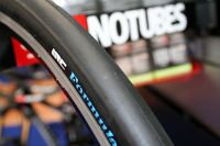 Le pneu IRC Formula Pro Tubeless Light