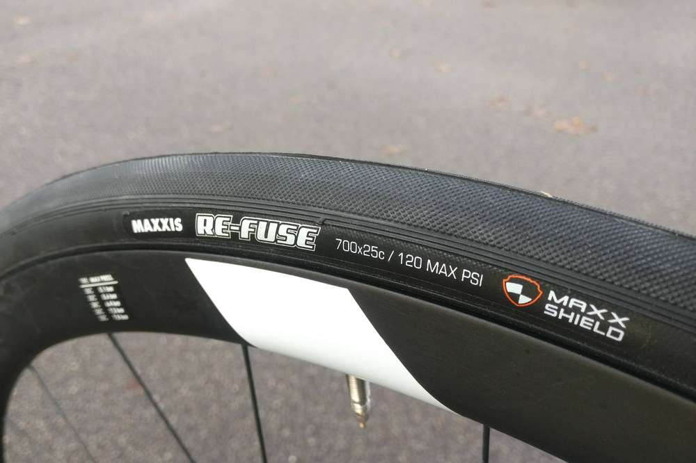 Le pneu Maxxis Re-Fuse