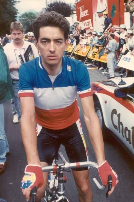 Marc Madiot avec le maillot de champion de France