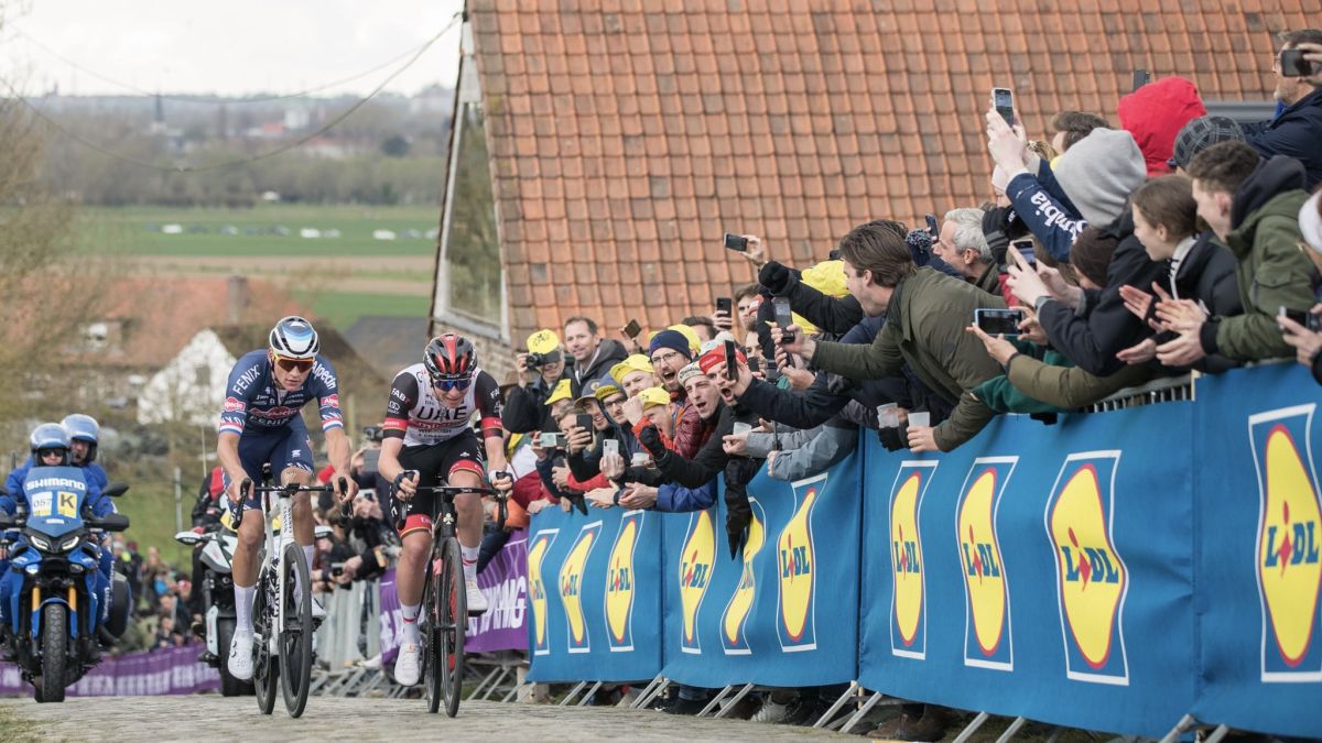 Tadej Pogacar was unable to overtake Mathieu van der Poel on the cobbled hills of the Tour of Flanders.
