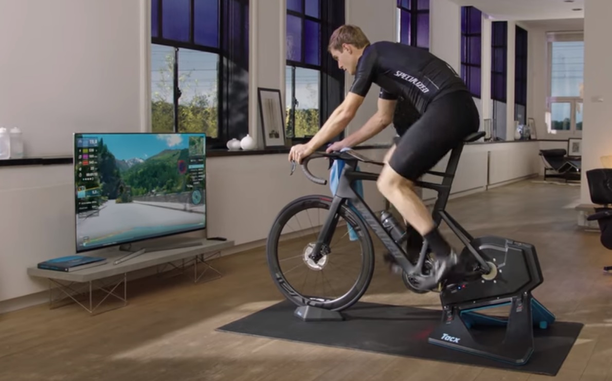 Garmin Tacx NEO 2T Smart, l'un des meilleurs home-trainers à montage direct  - Le Cycle.fr