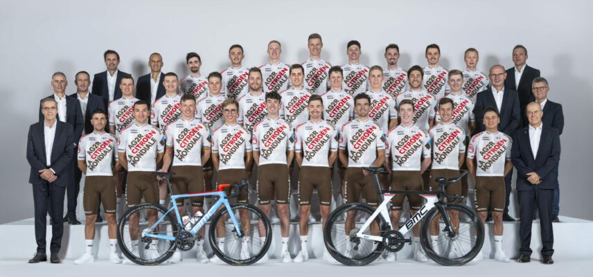 Photo-officielle-Team-AG2R citroen 2023