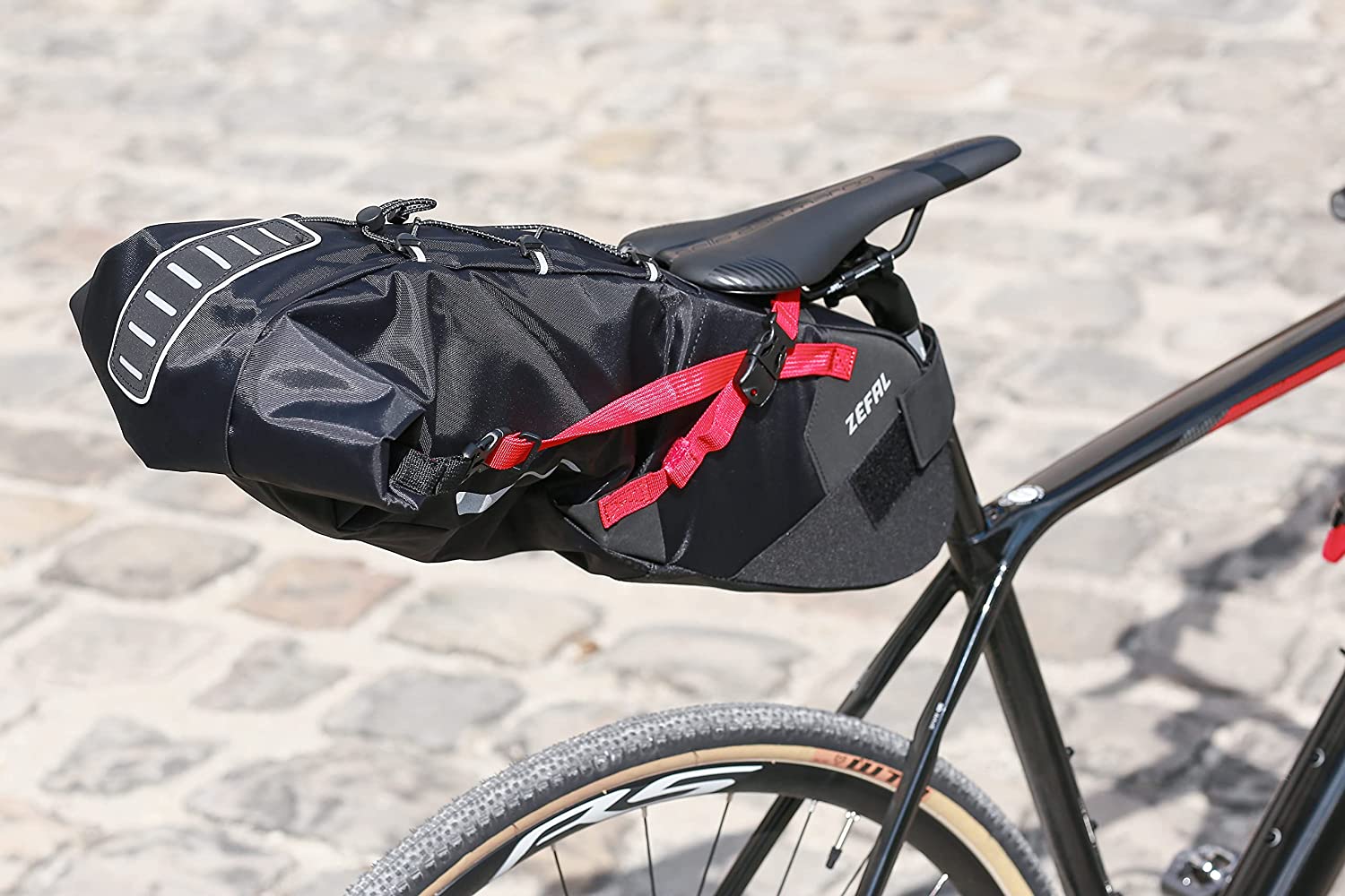 Test Lemago Support Sacoche Vélo : un écrin étanche pour un