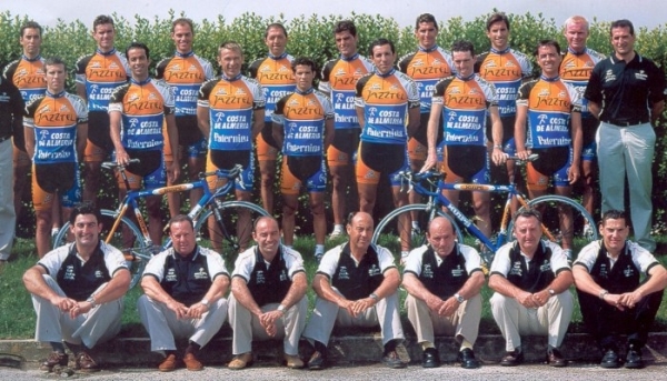 L'équipe Jazztel - Costa de Almeria en 2002