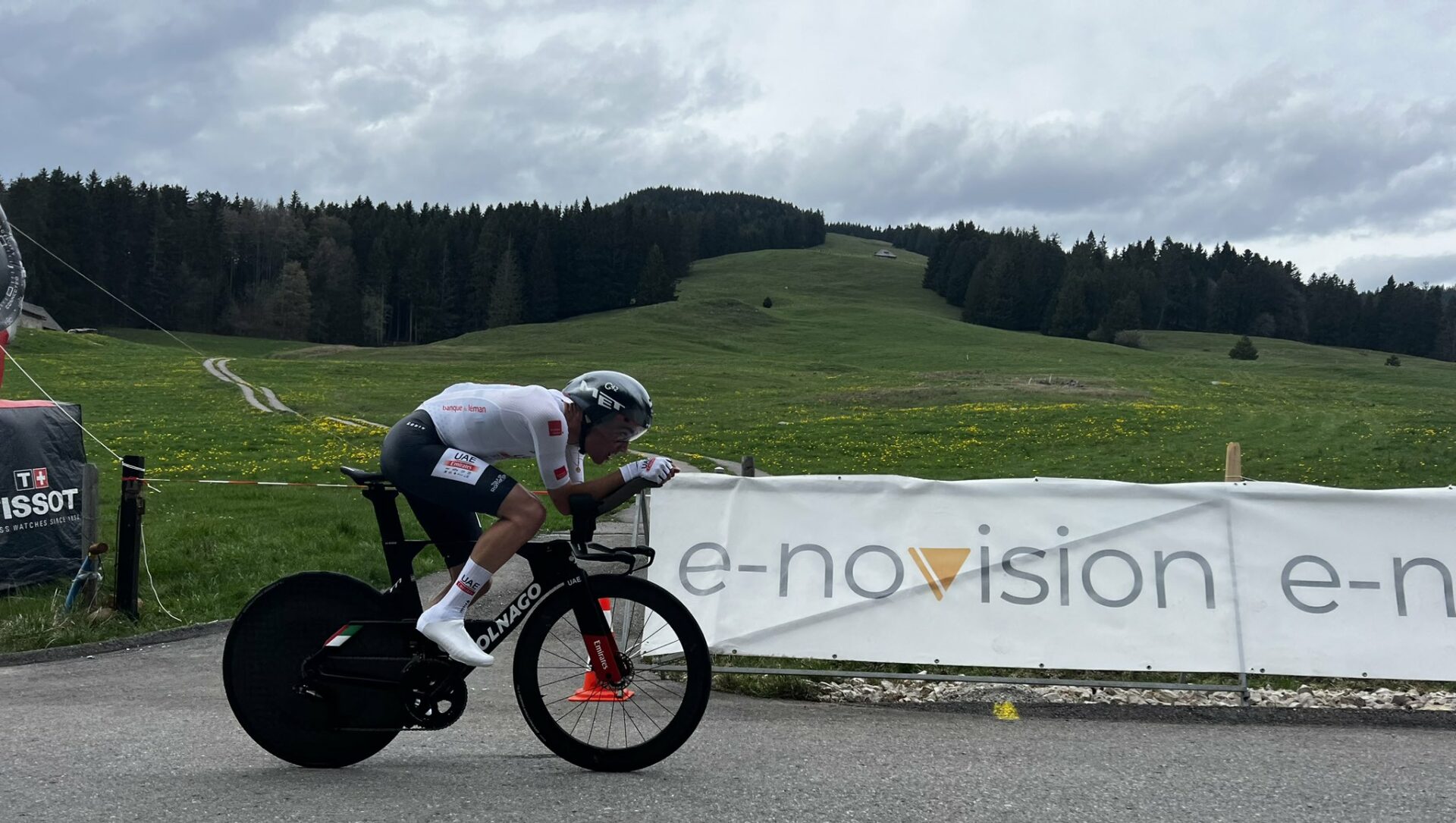 Juan Ayuso S'impose Sur Le Contre-la-montre Du Tour De Romandie - Velo 101