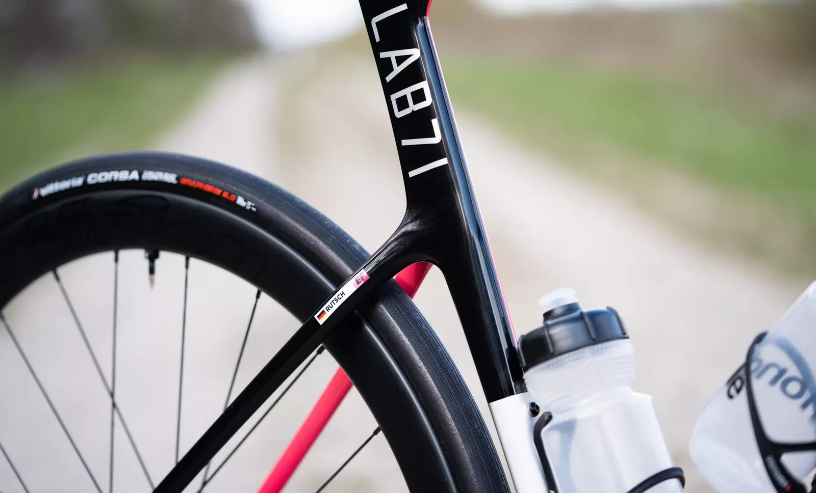 Paris-Roubaix 2023 : Le Cannondale SuperSix EVO LAB71 de Jonas