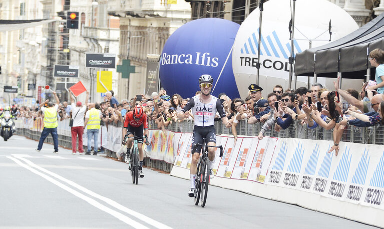 Marc Hirschi Remporte Le Tour Des Apennins Devant Christian Rodriguez