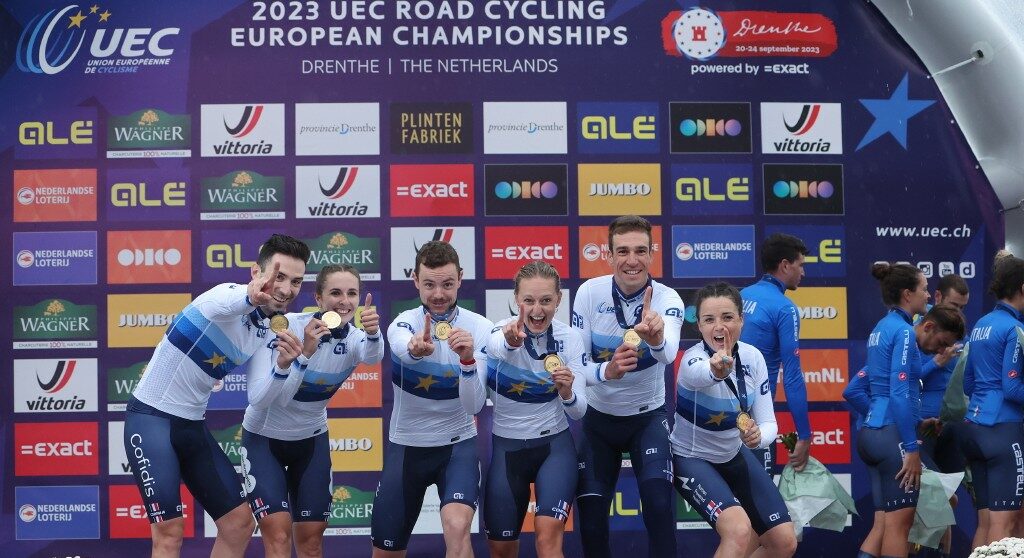 La France Championne Deurope Du Relais Mixte Velo 101 2213