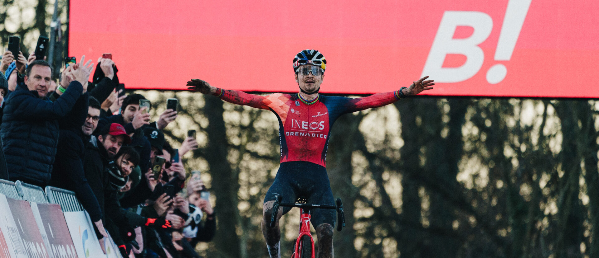 Coupe du monde Cyclocross Tom Pidcock s'impose à Namur Velo 101