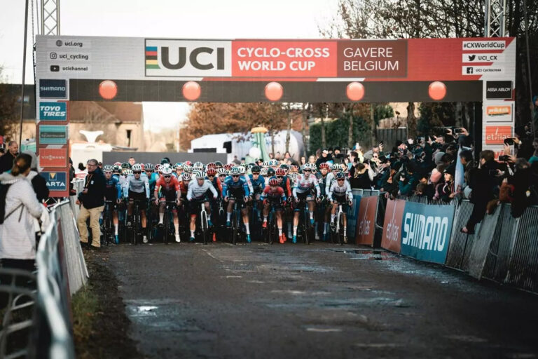 Cyclocross le calendrier de Mathieu van der Poel Velo 101