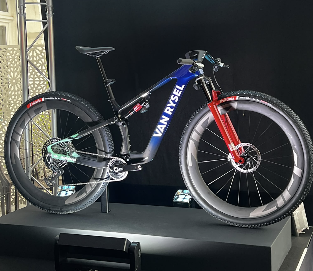 VAN RYSEL RCR-XC